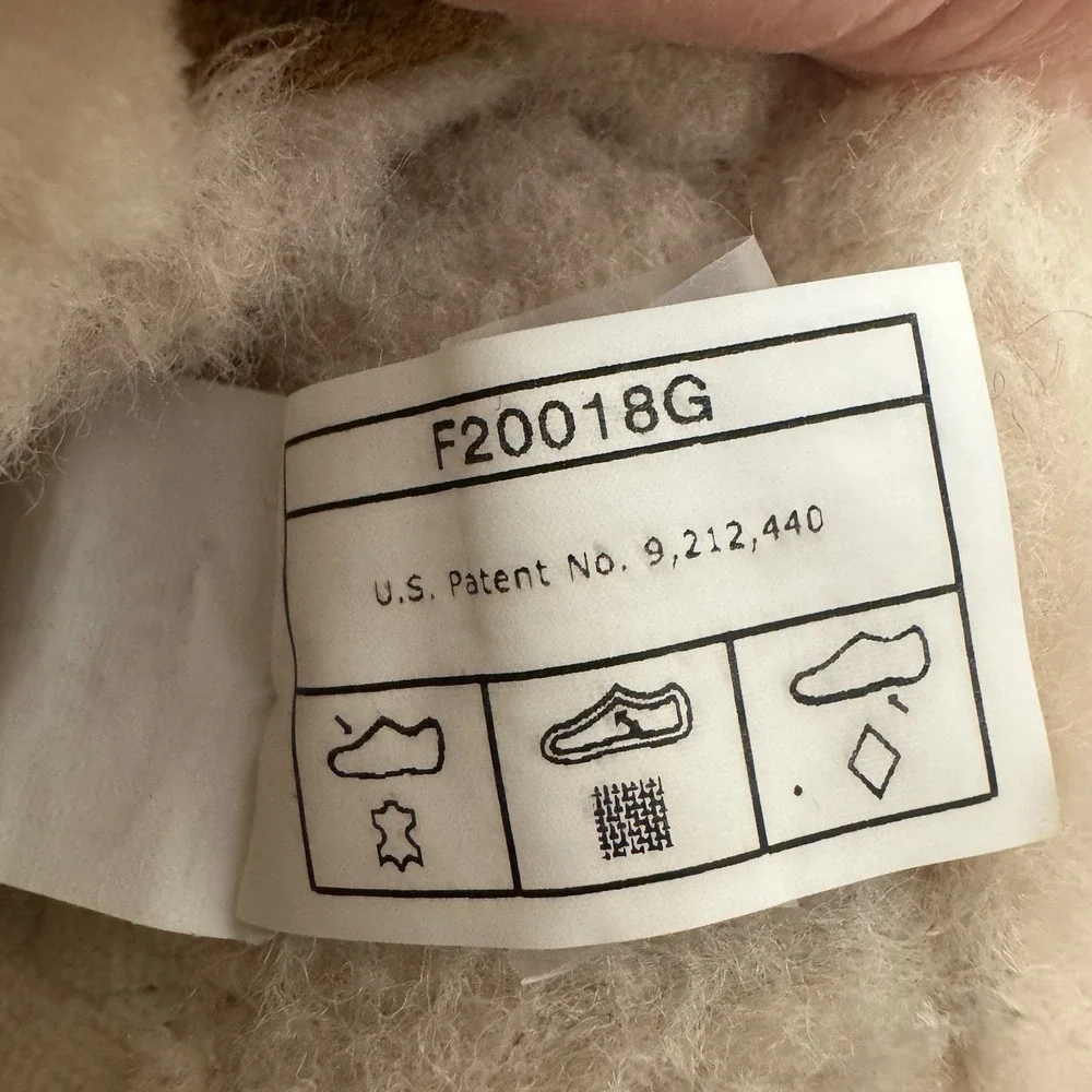 UGG Baby/Toddles US Size 6 Ankle Booties Chestnut Suede Sheepskin Lined 1095571T